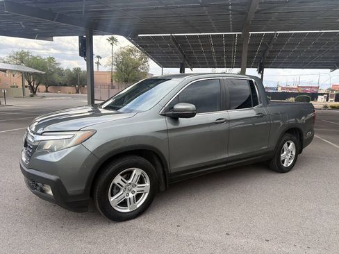 Used 2017 Honda Ridgeline RTL image 3