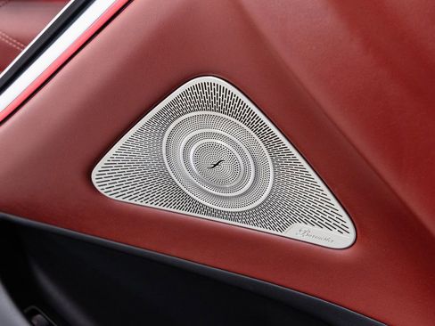 Used 2025 Mercedes-Benz S 63 AMG S image 7