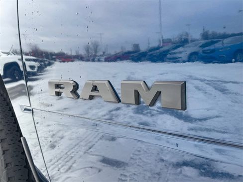 Used 2024 RAM 2500 Big Horn w/ Night Edition image 56