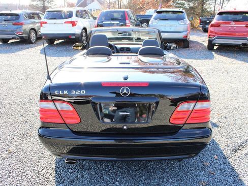 Used 2003 Mercedes-Benz CLK 320 Cabriolet image 8