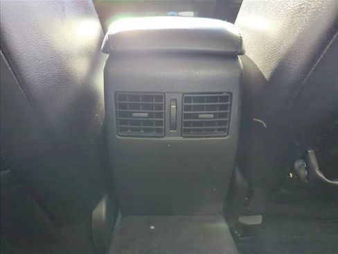 Used 2008 Nissan Altima 3.5 SE w/ Technology Pkg image 18