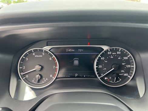 Used 2025 Nissan Rogue SV image 15