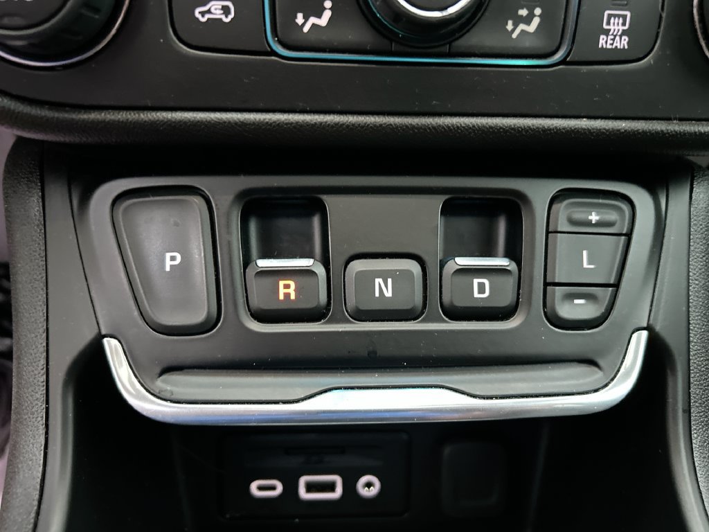 Used 2020 GMC Terrain Denali w/ Denali Premium Package AWD/4WD image 20