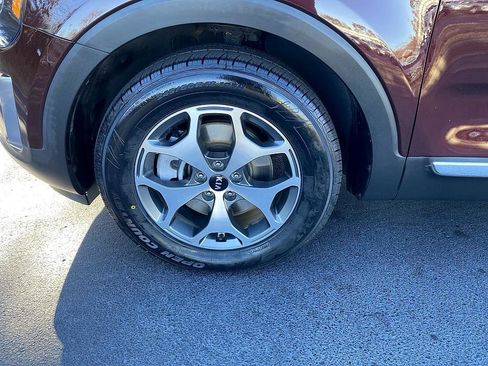 Used 2020 Kia Telluride EX w/ Towing Package image 8