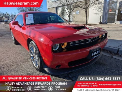 Used 2023 Dodge Challenger GT image 1