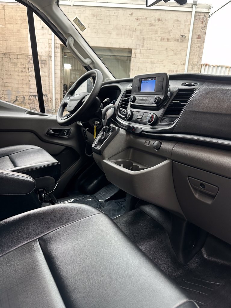 Used 2024 Ford Transit 250 148 Medium Roof w/ Load Area Protection Package RWD image 30