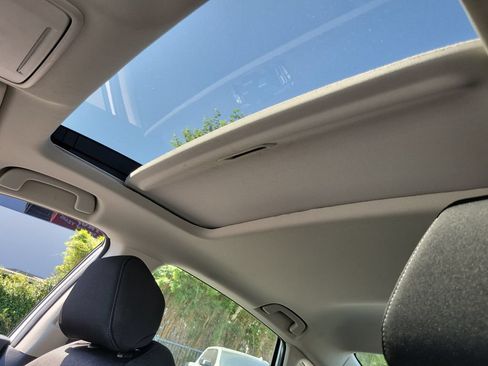 Certified 2023 Honda Accord EX image 30