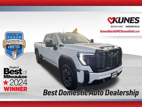 New 2025 GMC Sierra 3500 Denali Ultimate image 1