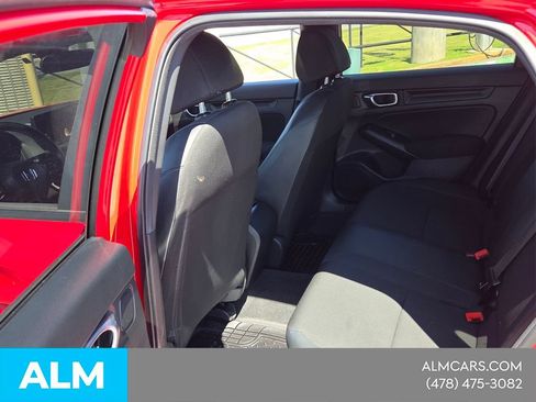Used 2023 Honda Civic Sport image 8