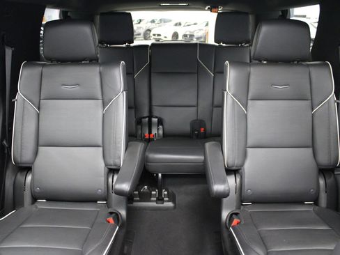 Used 2021 Cadillac Escalade Premium Luxury w/ Driver Assist Tech Package image 59