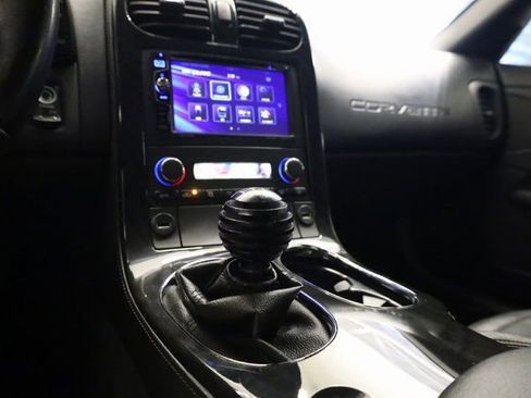 Used 2012 Chevrolet Corvette Base image 19