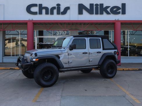Used 2019 Jeep Wrangler Unlimited Sport S AWD/4WD image 1