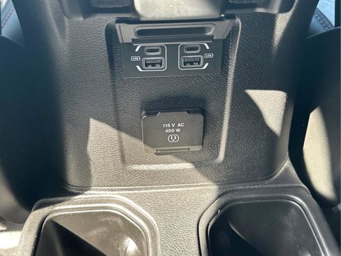 Used 2021 Jeep Gladiator Rubicon AWD/4WD image 22