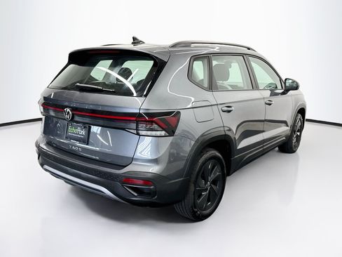 Used 2026 Volkswagen Taos S FWD image 9