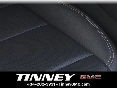 New 2026 GMC Terrain Elevation w/ Elevation Premium Package AWD/4WD image 21