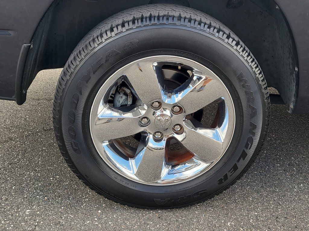Used 2019 RAM 1500 Big Horn RWD image 6