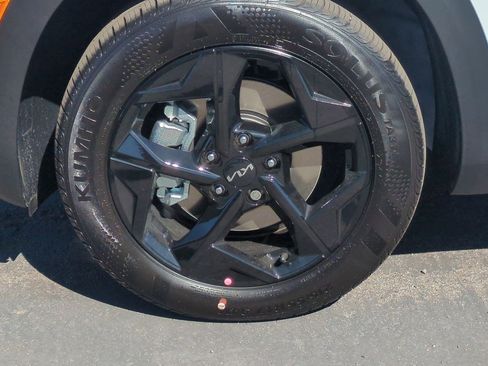 New 2026 Kia Seltos EX image 27