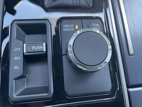 Used 2026 Toyota Sequoia Platinum image 29