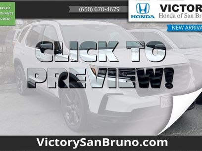 Used 2025 Honda Pilot Sport