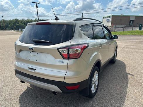 Used 2018 Ford Escape SEL AWD/4WD image 4
