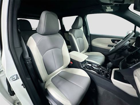 New 2026 Subaru Forester Limited image 28