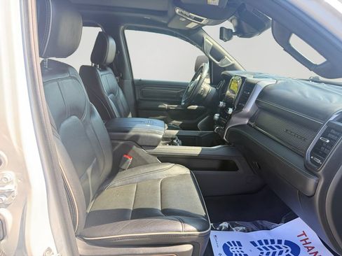 Used 2021 RAM 1500 Limited AWD/4WD image 11