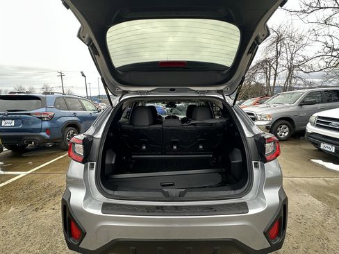 Used 2024 Subaru Crosstrek 2.0i Premium image 28