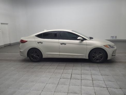 Used 2018 Hyundai Elantra SEL FWD image 11
