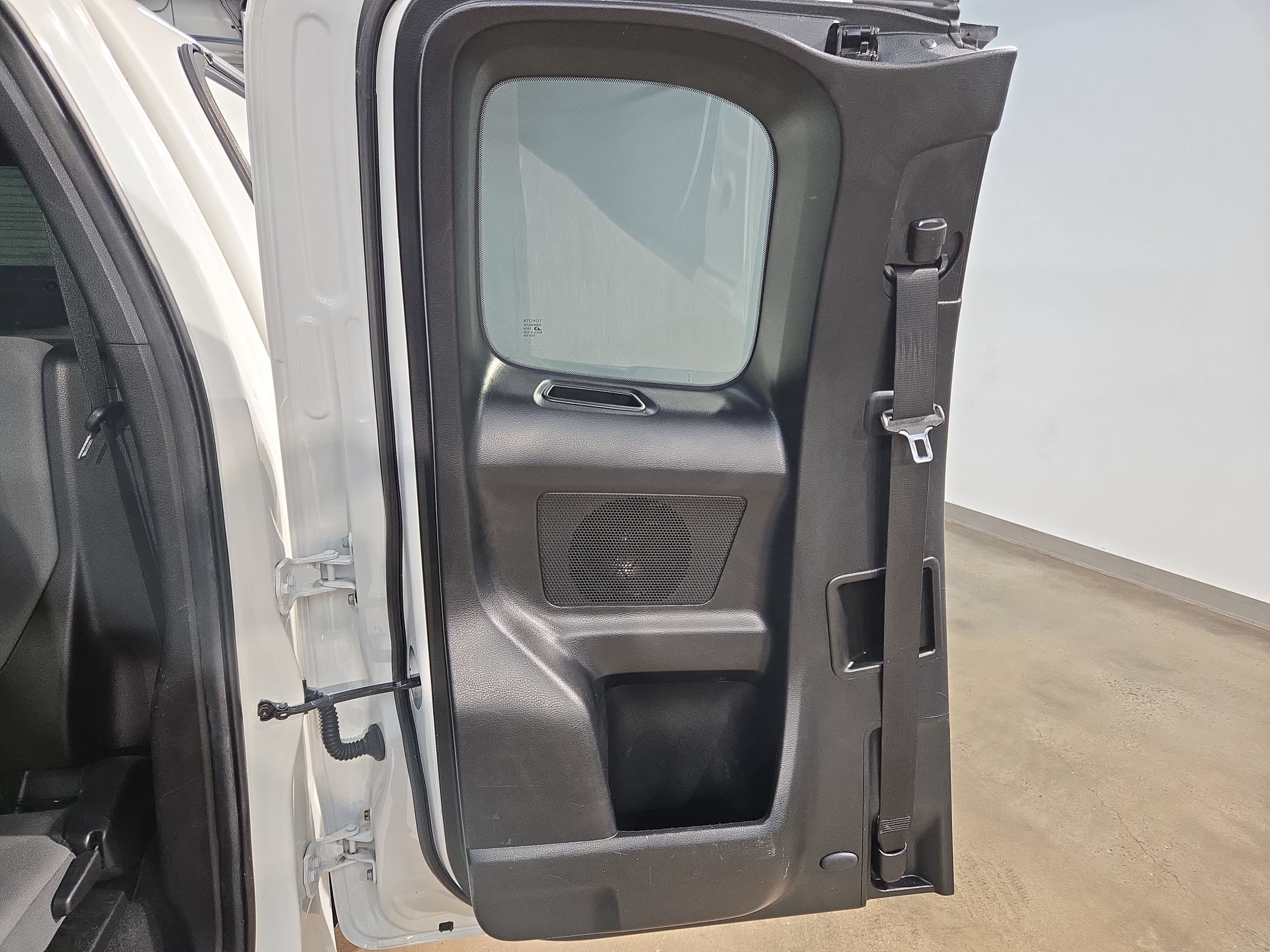 Used 2021 Toyota Tacoma SR RWD image 33
