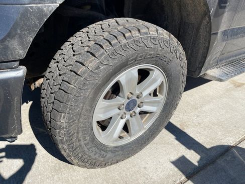 Used 2016 Ford F150 XL w/ Equipment Group 101A Mid image 7