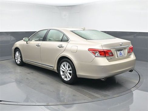 Used 2010 Lexus ES 350 image 6
