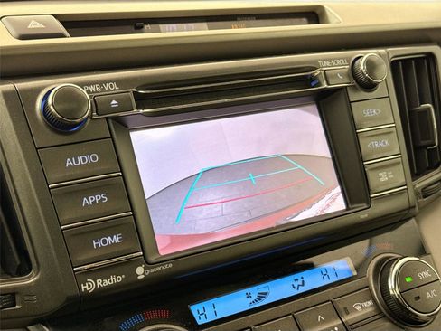 Used 2015 Toyota RAV4 XLE image 22