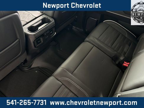 New 2026 GMC Sierra 1500 AT4X image 10