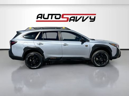 Used 2022 Subaru Outback Wilderness AWD/4WD image 8