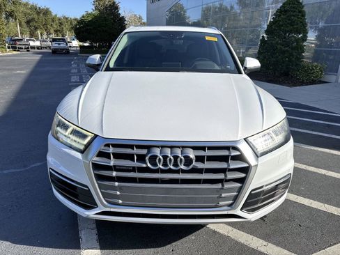 Used 2019 Audi Q5 2.0T Premium Plus w/ Premium Plus Package image 6