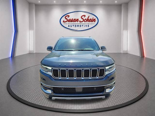 Used 2024 Jeep Wagoneer Series II w/ Flexible Seating Group AWD/4WD image 2