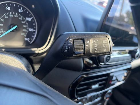 Used 2019 Ford EcoSport Titanium FWD image 37