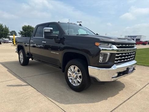 Used 2021 Chevrolet Silverado 2500 LTZ w/ LTZ Premium Package AWD/4WD image 2