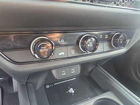 New 2027 Honda HR-V LX image 19