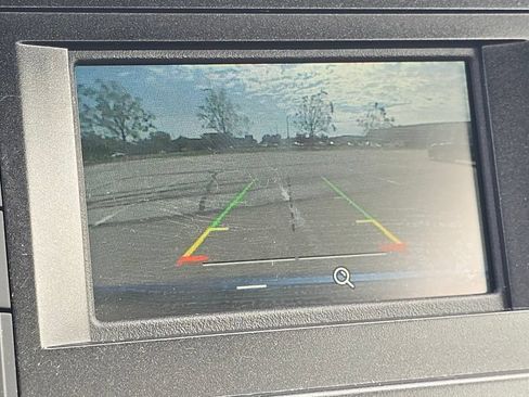 Used 2018 Ford Mustang Coupe RWD image 25