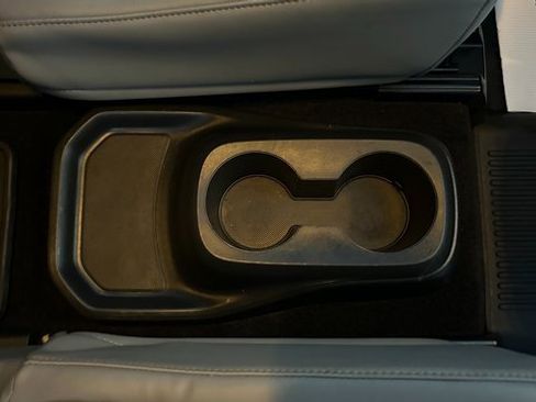 Used 2023 Toyota Highlander Limited image 60