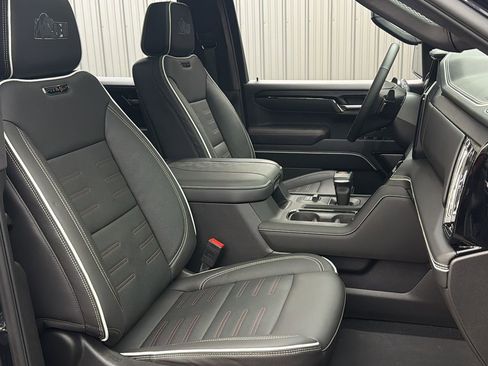 Used 2025 GMC Sierra 1500 AT4X w/ AT4X AEV Edition image 41