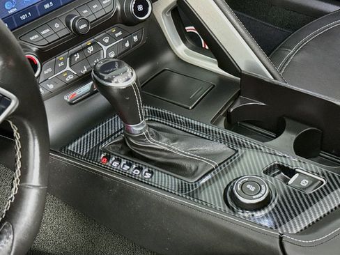 Used 2018 Chevrolet Corvette Z06 RWD image 30