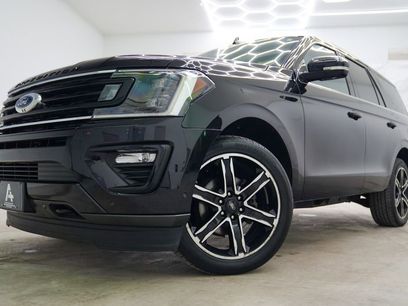 Used 2020 Ford Expedition Limited w/ Equipment Group 303A