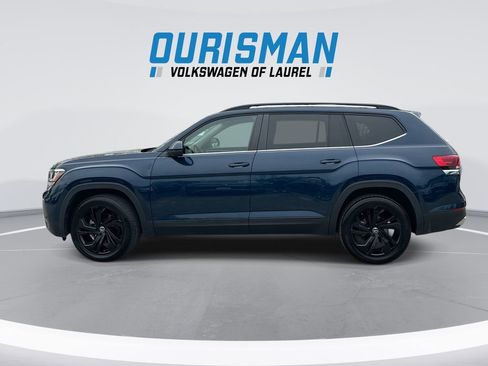 Used 2022 Volkswagen Atlas SE w/ Panoramic Sunroof Package FWD image 5