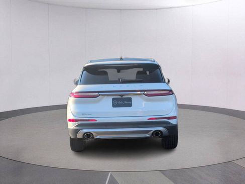 Used 2022 Lincoln Corsair Reserve w/ Elements Package FWD image 4