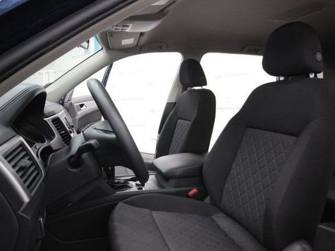 Used 2018 Volkswagen Atlas S image 10