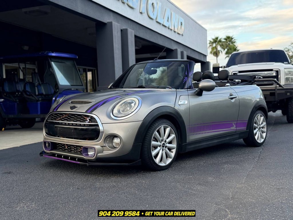 Used 2017 MINI Cooper S FWD image 1