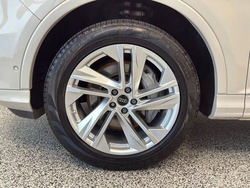 Used 2024 Audi Q7 3.0T Premium Plus AWD/4WD image 4