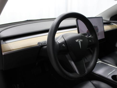 Used 2022 Tesla Model 3 Long Range AWD/4WD image 12